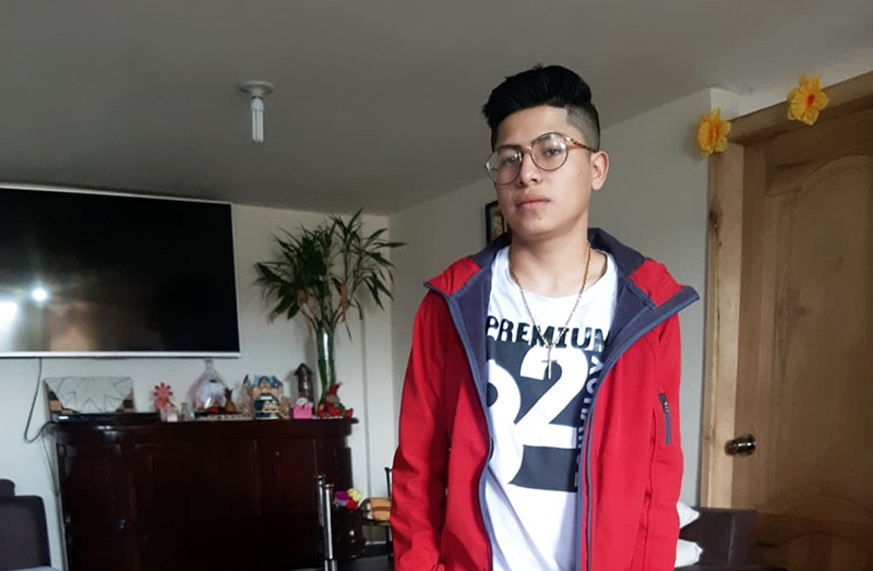 fridayorke's tweet photo. El caso de Josué es el q mas me conmueve pq iba al mismo cole de mi hermano y desapareció del mismo lugar donde asesinaron a mi hermano. No hay respuestas, no hay avances en la investigación y veo a su padre sin poder vivir. RT para q su imagen siga circulando #NosFaltaJosue https://t.co/nvciZMkhK5