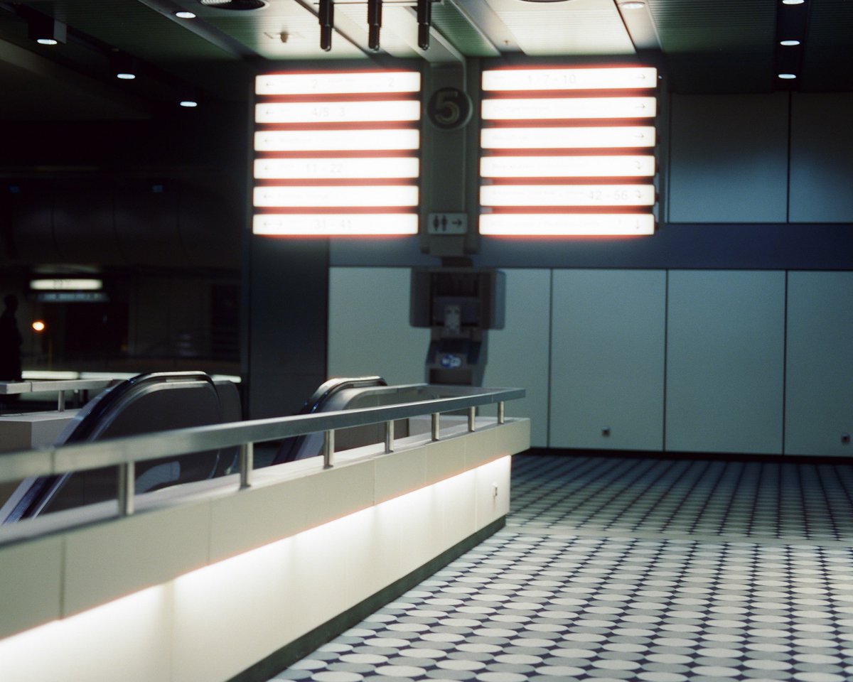 Verrenissage's tweet photo. First roll of #cinestill800T on #MamiyaRZ67 for the ICC Berlin https://t.co/ImwiQQunGR