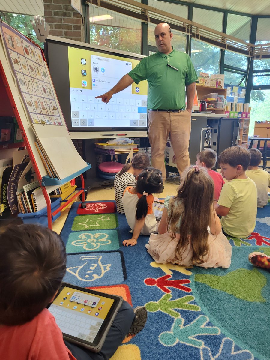 Katie Wears tweet media