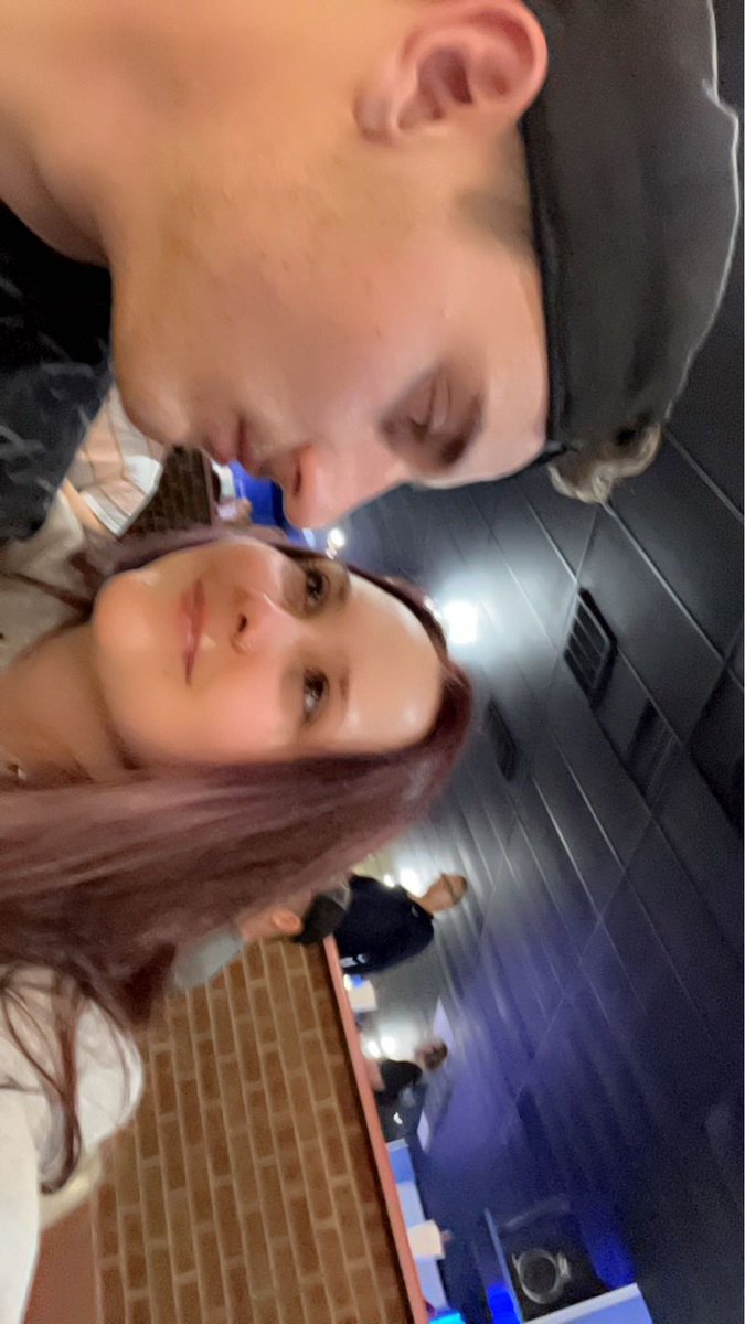 sakarichenoa's tweet photo. I finally found the man that treats me right &amp;&amp; really is the loml 🩷 https://t.co/7k6Af9F4Bg