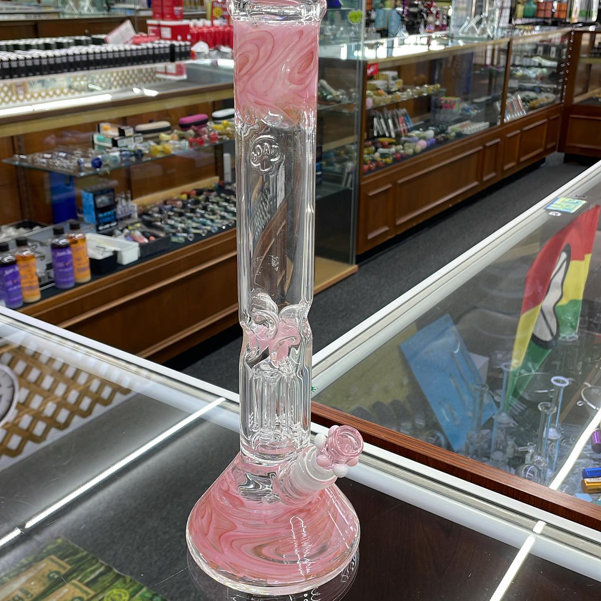 Smoke_N_Stuff's tweet photo. Kaos Brand Pink Swirl Water Pipe.Premium Glass Available 7 Days A Week . Open Till 10pm. 16203 Westheimer Rd #103 Houston, TX 281-497-6653 #glass #Westheimerhouston #bestinhouston #gravlabs #smoke #crushglass https://t.co/dYjo0G6pFD