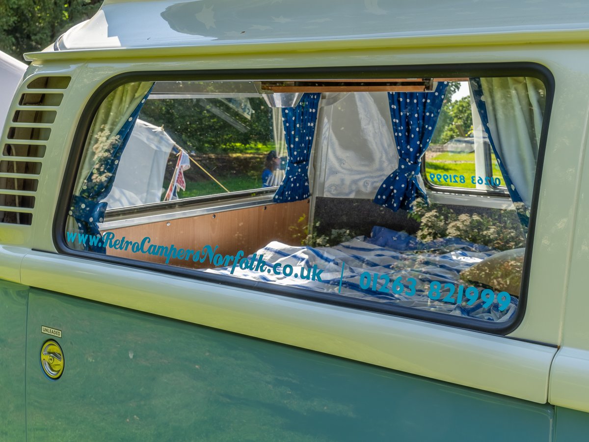 RetroCampers tweet media