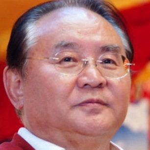FideuetF's tweet photo. El descobriment
encara revolucionari
de| budisme és que la
vida i la mort estan
a la ment i enlloc més.
Sogyal Rimpoche
#aforismes #rimpoche
#ff_rimpoche #ff_mort https://t.co/Tvxe23bu2p