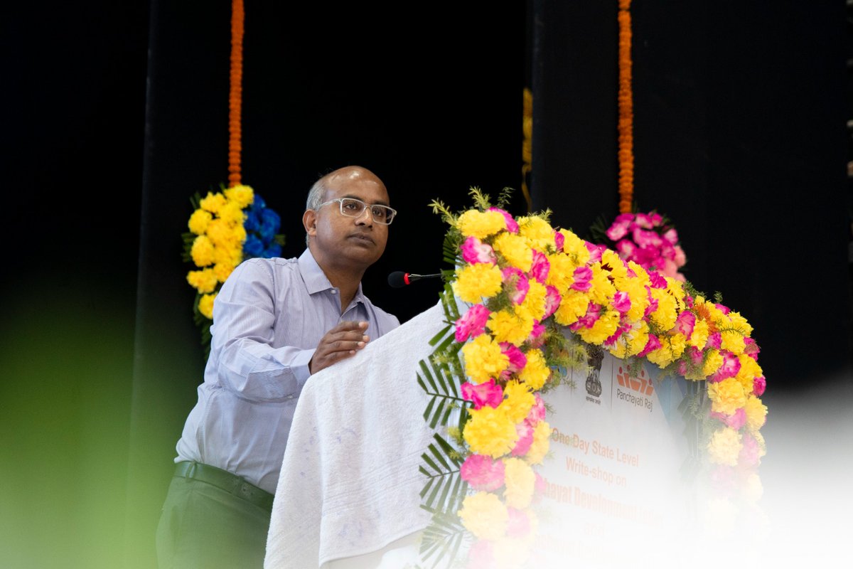 mopr_goi's tweet image. Shri Ramit Maurya, Director #MoPR, #NIC Officers and Director, Addl. Director, Jt. Director of #Tripura RD (Panchayat) Department and 485 participants including senior officers from State, all Districts &amp;amp; Head of all concerned line Departments were also present at the #WriteShop.