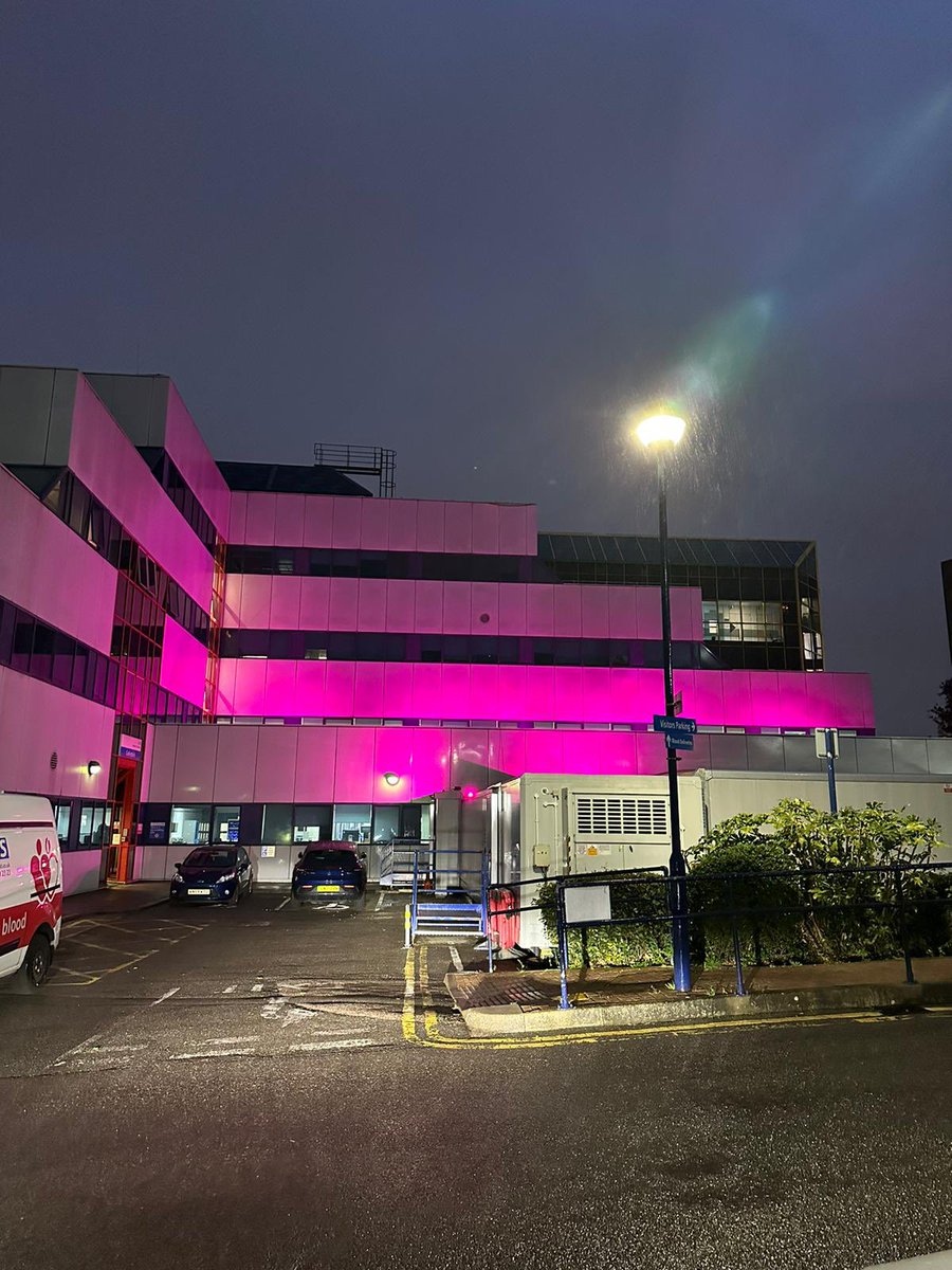 NHSBT Tissue & Eye Services (@nhstissue) on Twitter photo Our NHSBT Colindale centre is shining pink in the rainy skies of London to honour #OrganDonationWeek
This is the home of one our specialist Tissue Retrieval teams 🤩
<a href="/NHSBT/">NHS Blood+Transplant</a> <a href="/NHSOrganDonor/">NHS Organ Donation💗🫀🫁</a> Our NHSBT Colindale centre is shining pink in the rainy skies of London to honour #OrganDonationWeek
This is the home of one our specialist Tissue Retrieval teams 🤩
<a href="/NHSBT/">NHS Blood+Transplant</a> <a href="/NHSOrganDonor/">NHS Organ Donation💗🫀🫁</a>