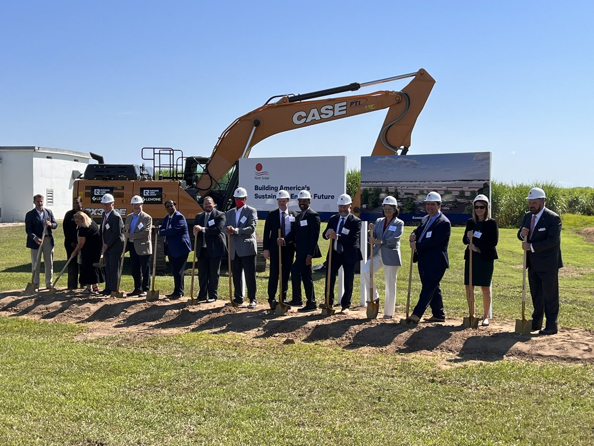 ctpayton's tweet photo. Great event in Iberia Parish this AM! Groundbreaking for @FirstSolar ‘s new manufacturing facility in New Iberia. Well done! 👏🏻👏🏻👏🏻 https://t.co/iWGlpDmByK