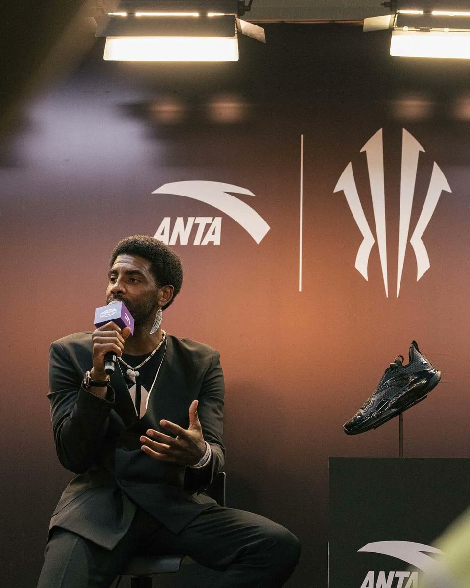 SneakerNews's tweet image. ANTA recently unveiled Kyrie Irving's new logo ⚡️

First impression?