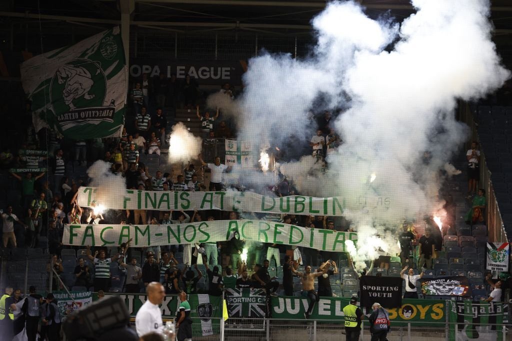 “12 FINAIS ATÉ DUBLIN
FAÇAM-NOS ACREDITAR”

<a href="/SportingCP/">Sporting CP</a> 💚