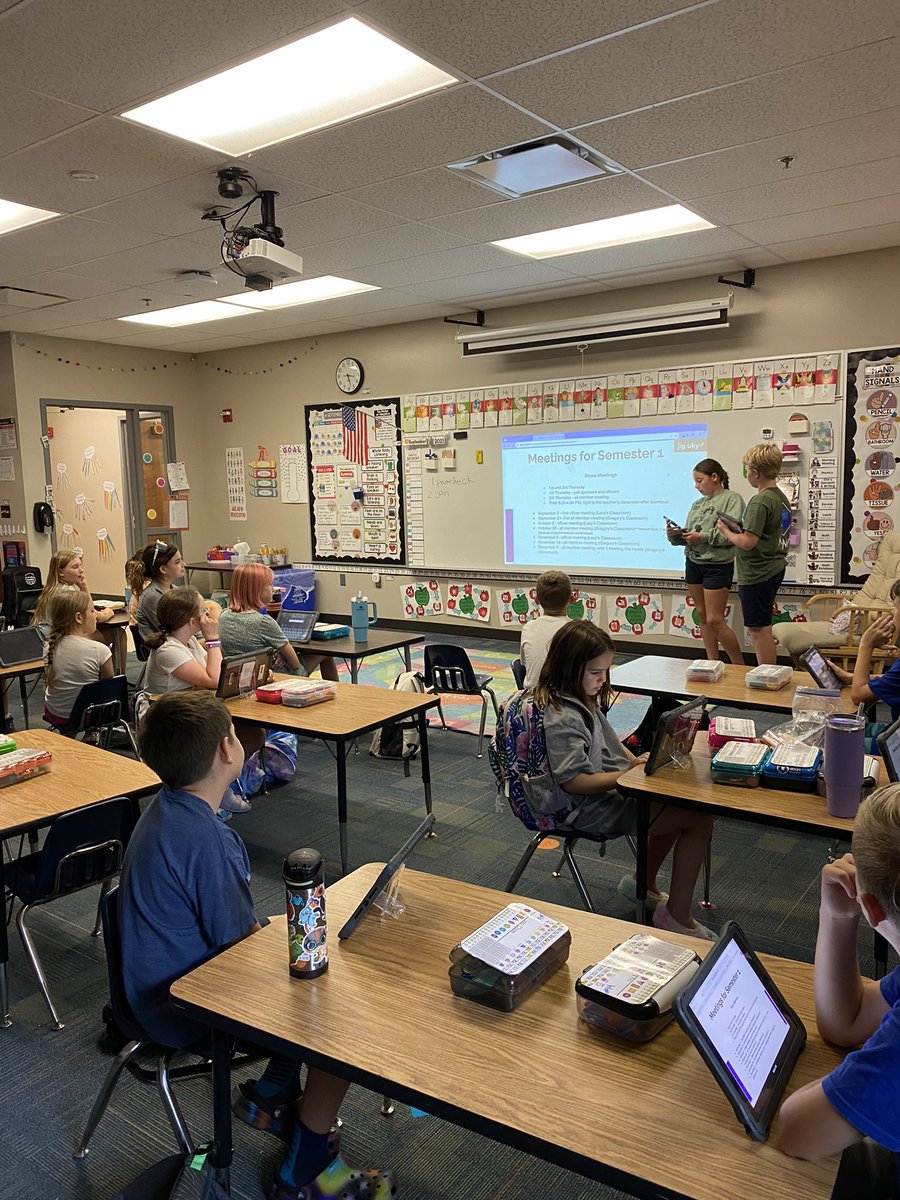 Katherine Lacy tweet media