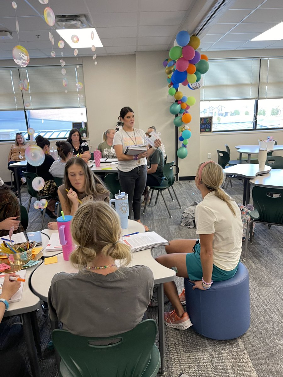 aim4lsu's tweet photo. @LanceElementary building our credibility and collective efficacy with and through each other. Today’s focus #trust https://t.co/gseu6qBGaz