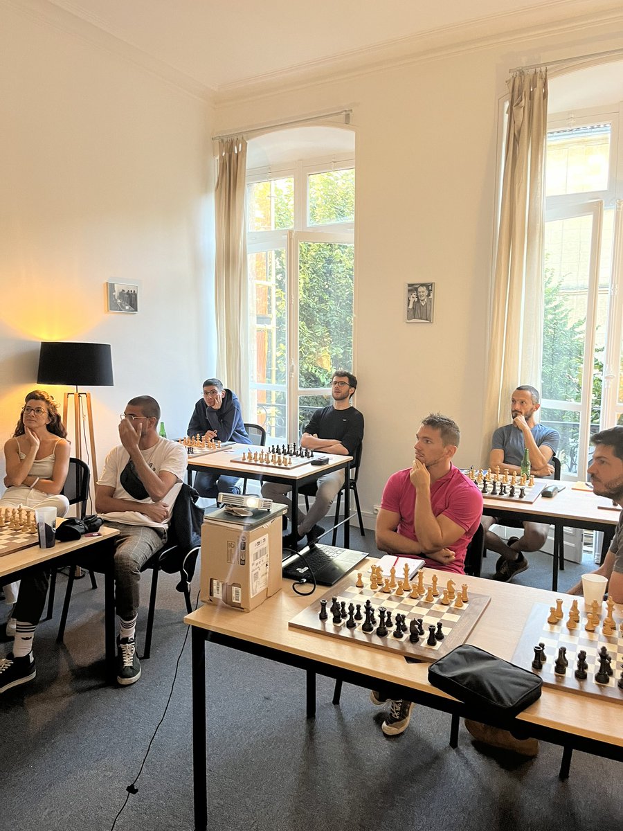 Ambiance studieuse à Caïssa pour le premier cours de l’année 👨‍🏫