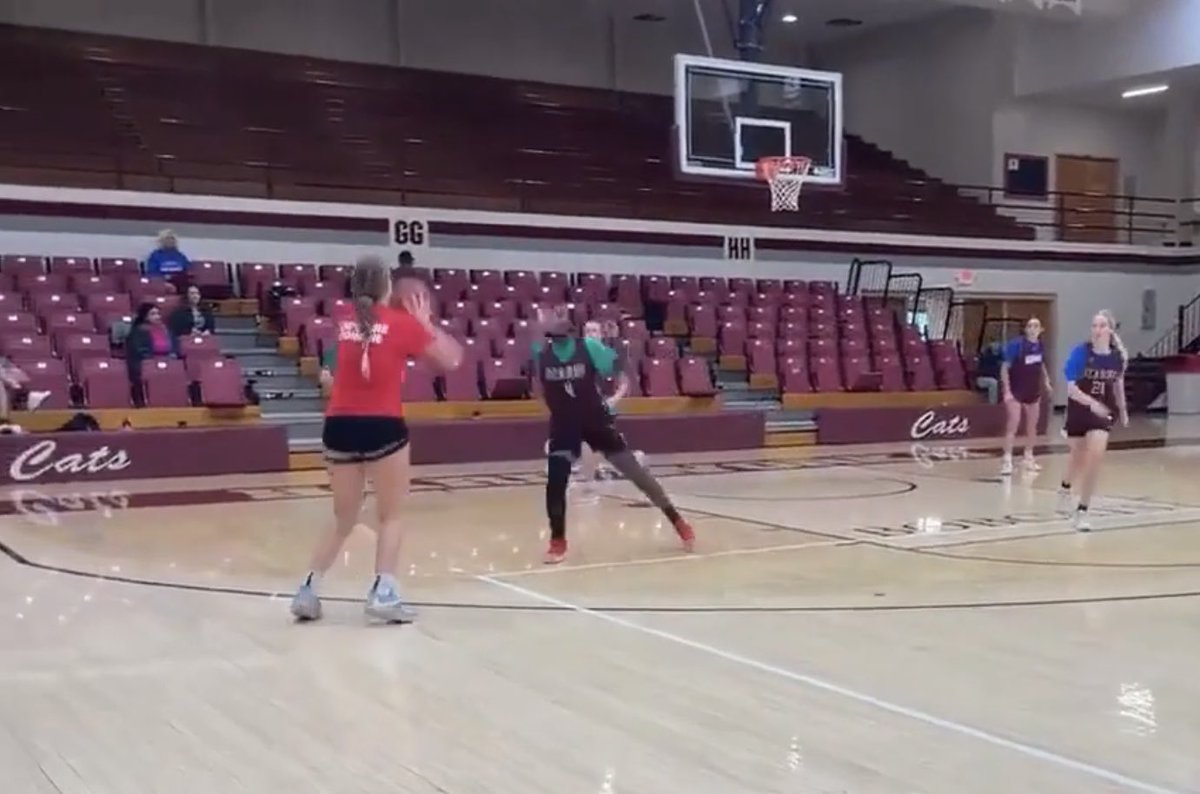 Alee Willard (@alee_willard) on Twitter photo Enjoyed attending the <a href="/4StateSports1/">4 State Sports</a> combine! Loved working with <a href="/Becky_Vest/">Becky Mullis</a> and the ladies from <a href="/CofOLadyCats/">CofOLadyCats</a>! Check out my highlights from the day!
youtu.be/5ZrVIRbGju4?fe… Enjoyed attending the <a href="/4StateSports1/">4 State Sports</a> combine! Loved working with <a href="/Becky_Vest/">Becky Mullis</a> and the ladies from <a href="/CofOLadyCats/">CofOLadyCats</a>! Check out my highlights from the day!
youtu.be/5ZrVIRbGju4?fe…