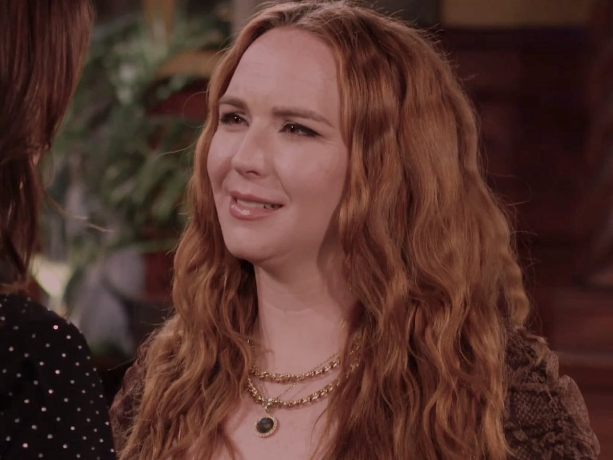 teriahthinker's tweet photo. 2018: “okay so we’re doing this” 
“we are” 

2023: “are we really doing this” 
“no question, we’re absolutely doing this” 

gosh i do love parallels 🥹🥹

[#teriah #yr] https://t.co/gnBhicEX6J
