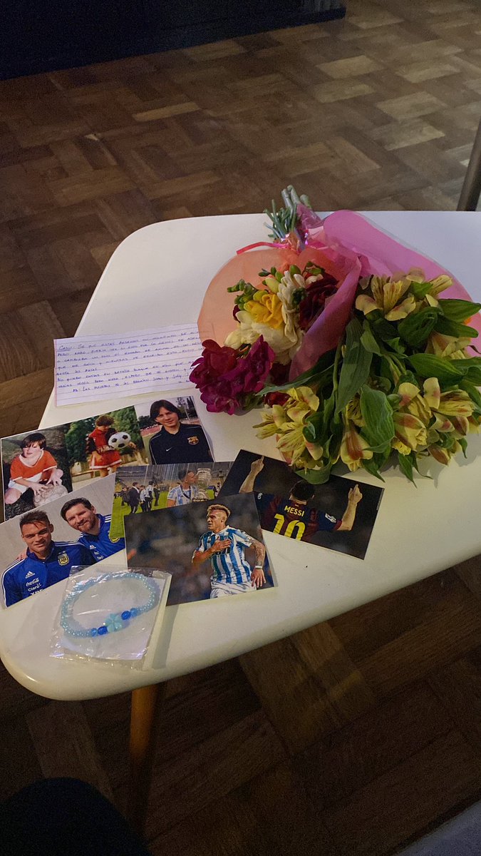 casuakd's tweet photo. cayó mi ex de la nada con esto
es un montón, chau. https://t.co/x9neRCgU0Y