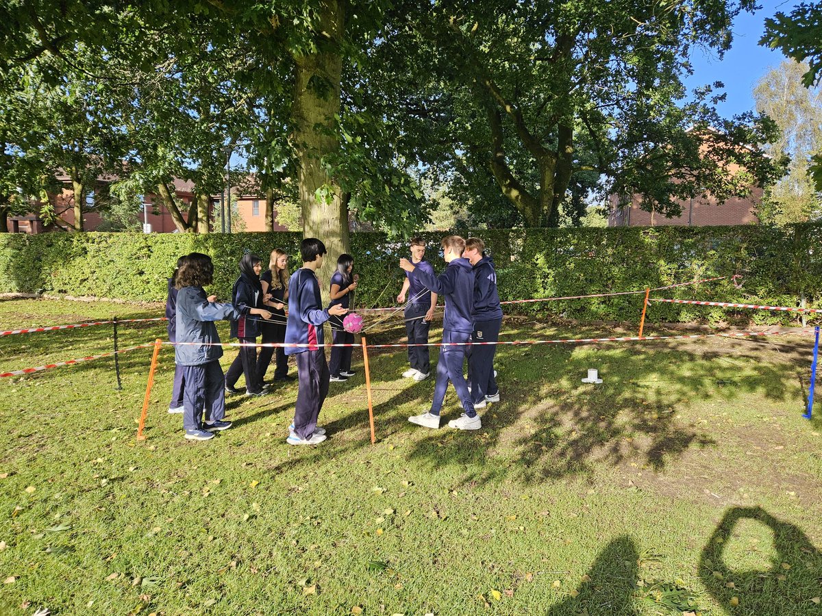 SolSchSixthForm's tweet photo. An enjoyable Transition Day for our L6 today. Team building exercise to help with team work and communication as well as an excellent session on how to succeed in your studies led by Chloe@LifeSkillsCompany @solsch1560 #opportunity #alevelsuccess @thelifeskillsco https://t.co/Bjtc4YhVlb