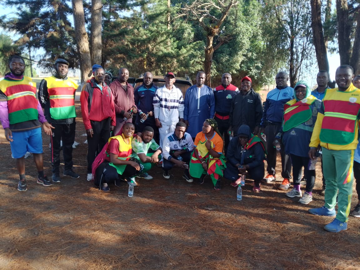 CommunedeBangan's tweet photo. La 42e édition de la #journéeinternationaledelapaix à été célébrée à #Bangangté sous le thème "Actions en faveur de la #paix : nos ambitions pour les #objectifs #mondiaux". C'était à travers une marche sportive organisée par le bureau communal du #CNJC. 
https://t.co/4I9KeY96Mj https://t.co/okhr25OBdt