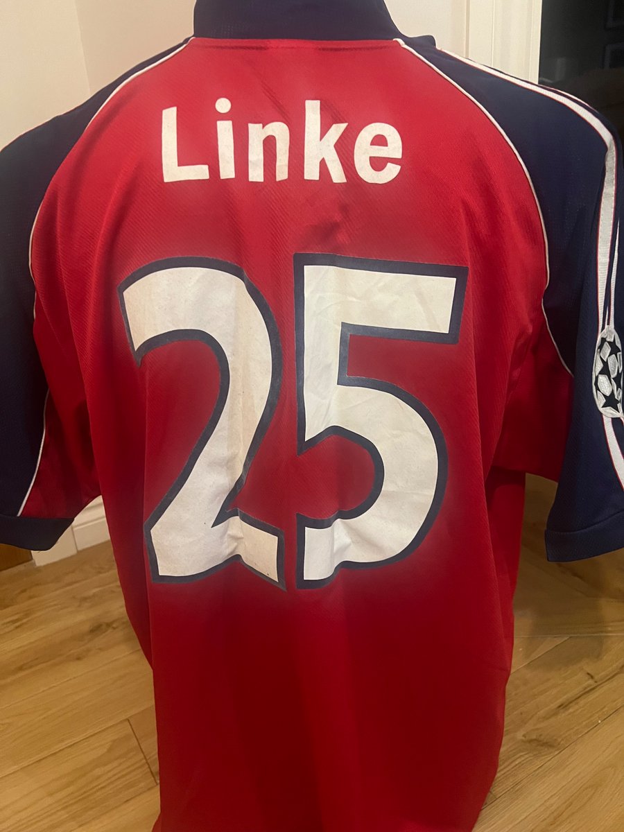 MatchwornStrip's tweet image. 24 years ago this shirt was worn on a heartbreaking night for #RFC at Ibrox. Thomas Linke’s shirt from the 1-1 draw in CL Group F. A deflected 90th min equaliser denied the Gers a famous win. The shirt came courtesy of Andrei Kanchelskis