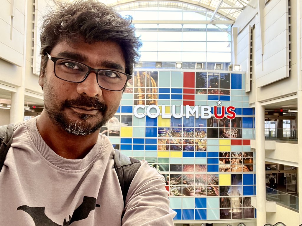 sureshsrajan's tweet photo. #hoio #columbus #columbusfun #columbuslife #lovetotravel #fun #butifullday #columbuscity #usa๐บ๐ธ #streetstyle #sureshselvarajan ๐คช https://t.co/Y061H5zY54