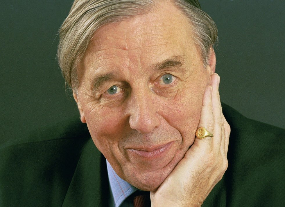 LongfordTrust's tweet image. Moved to hear at the wonderful David Ramsbotham Memorial Service, patron of the Longford Trust, the 2019 Pinter Poem winner Charles Sharp poem written whilst in HMP Wakefield read by David’s son Richard.

 “I am not the things I’ve done/ like you, I am a mother’s son”.

#pinter