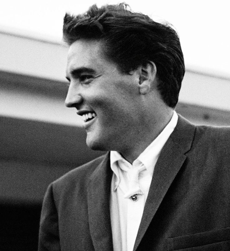 Elvis in Weeki Wachee Springs, Florida, July 30, 1961 ♡