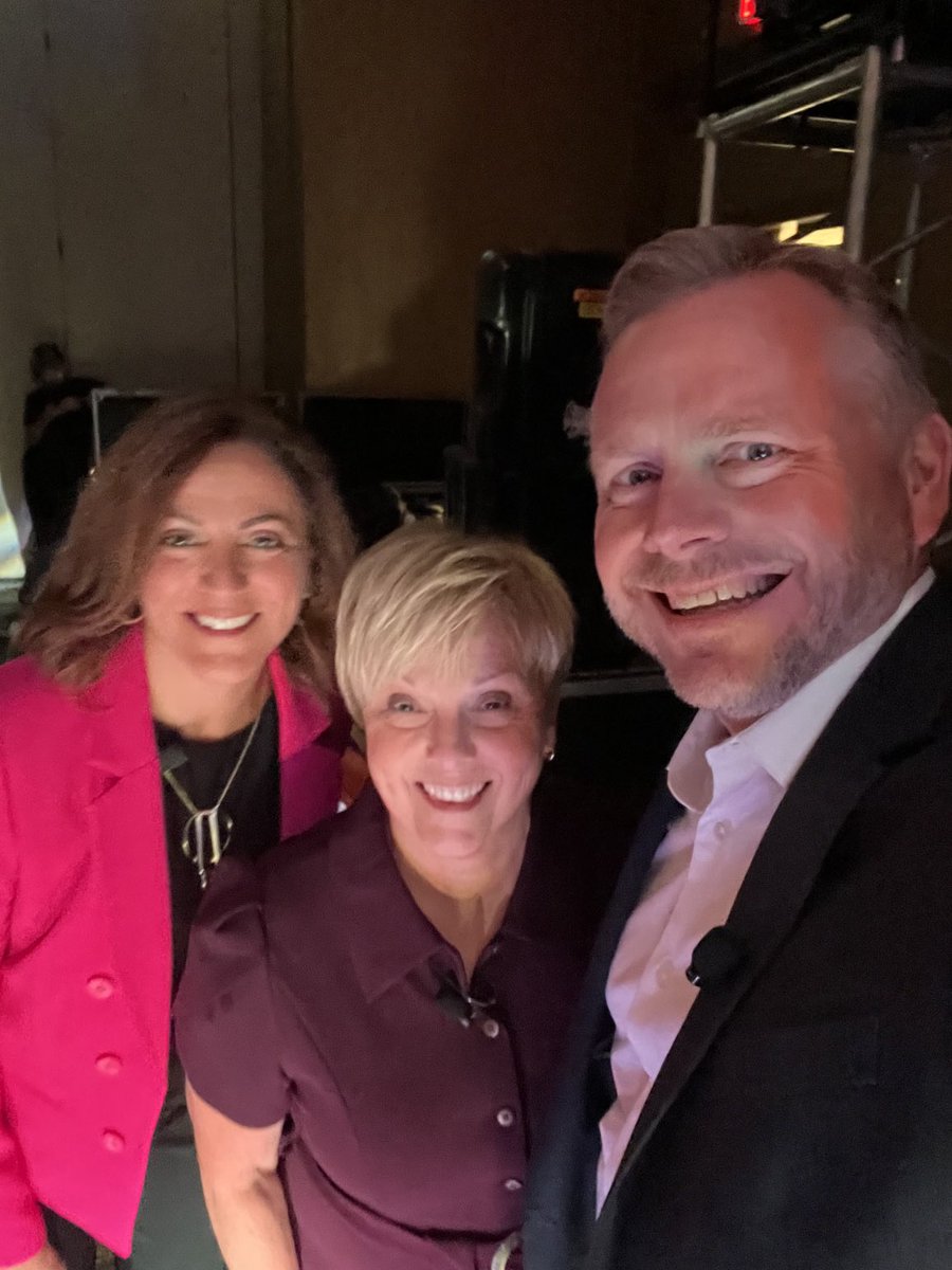 GingerTeague's tweet image. Backstage and ready for the opening session for PLTWMasterMinds conference! #pltw #pltwmasterminds