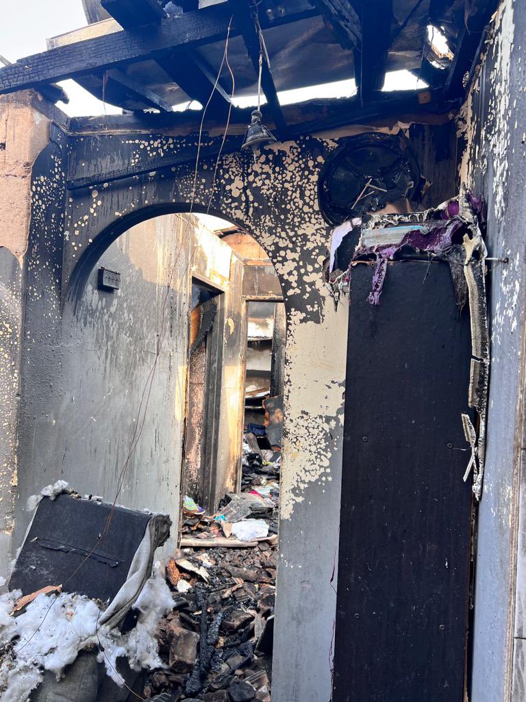 gajahwrld's tweet photo. Hi guys. My house burned down three ago and my family, of 7, was left with nothing. Would really appreciate anything you could give to help us start over💜
paypal: https://t.co/plg1fUDevp https://t.co/EpEDagB2eG