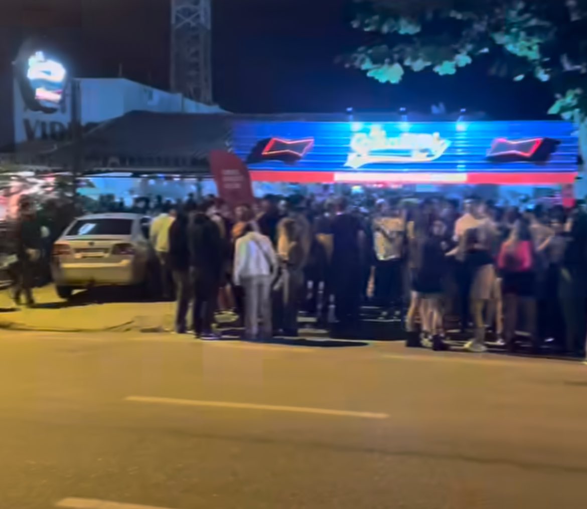 TSmallbig's tweet photo. 🚨 EITA! Segundo rumores, Chico traiu a Luísa antes da música “Chico”, quando ele estava na cidade de Sorocaba, interior do estado de São Paulo. O local da traição teria sido o Smallbig bar. https://t.co/3hPjFuCguH