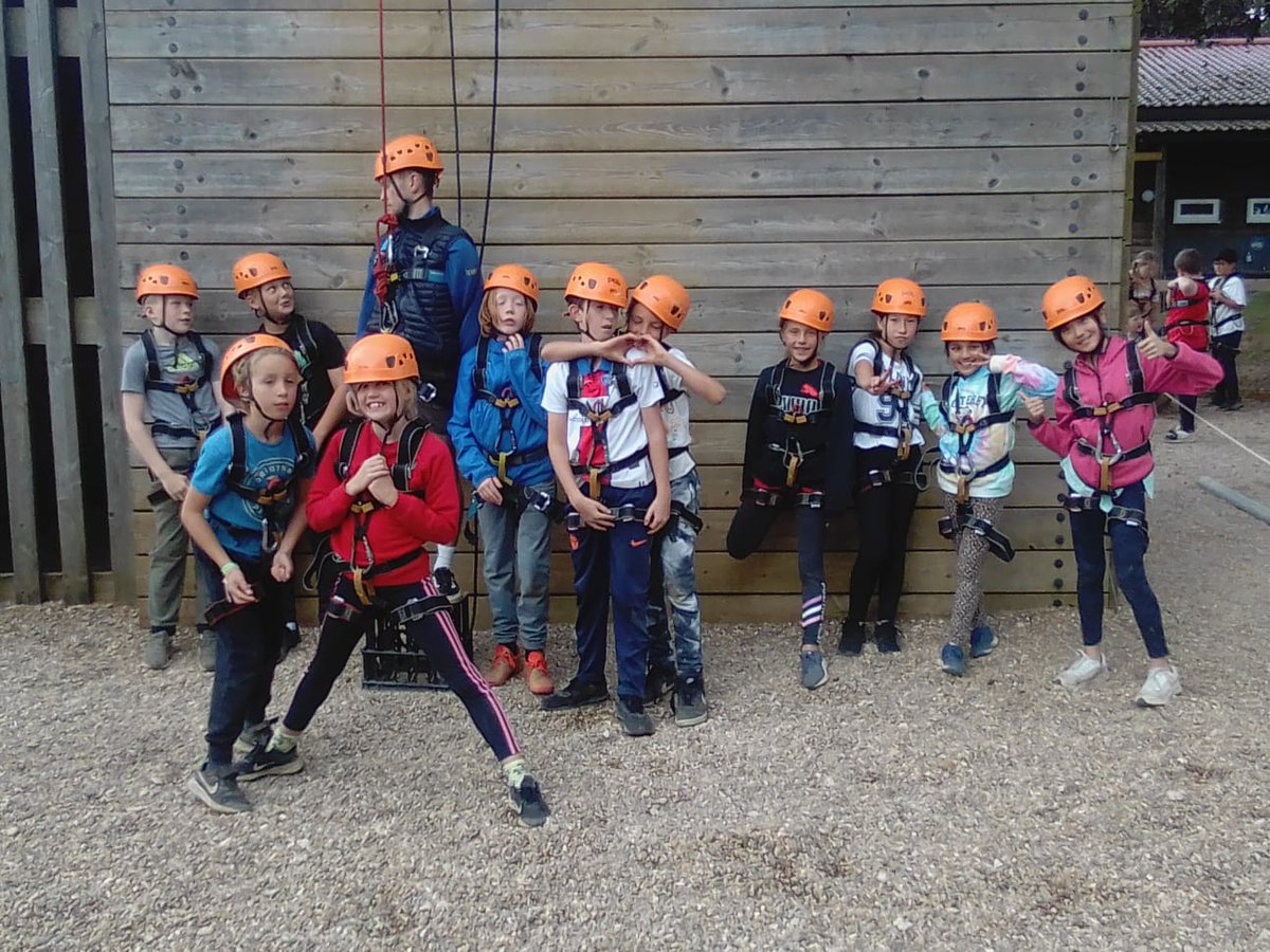 Wheatfields_'s tweet image. Lots of high activities today and everyone was amazing facing fears and taking on new challenges.