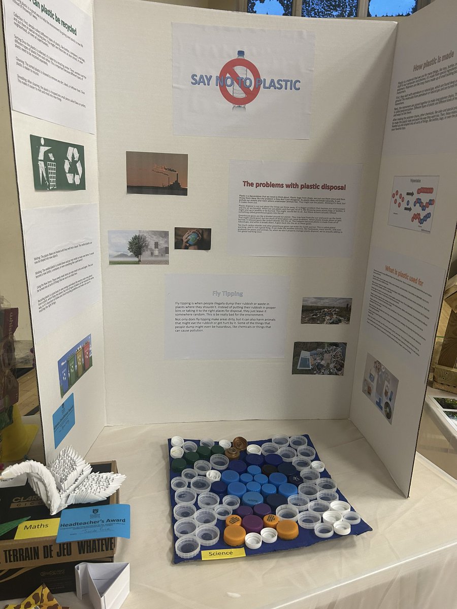 Huxlow's tweet photo. 🌟 🌟 A fantastic turnout at our annual Year 7 exhibition. Students demonstrating huge #ambition and #pride in their summer projects 🌟 🌟 #proudtobehuxlow https://t.co/L1RM9BnvPV