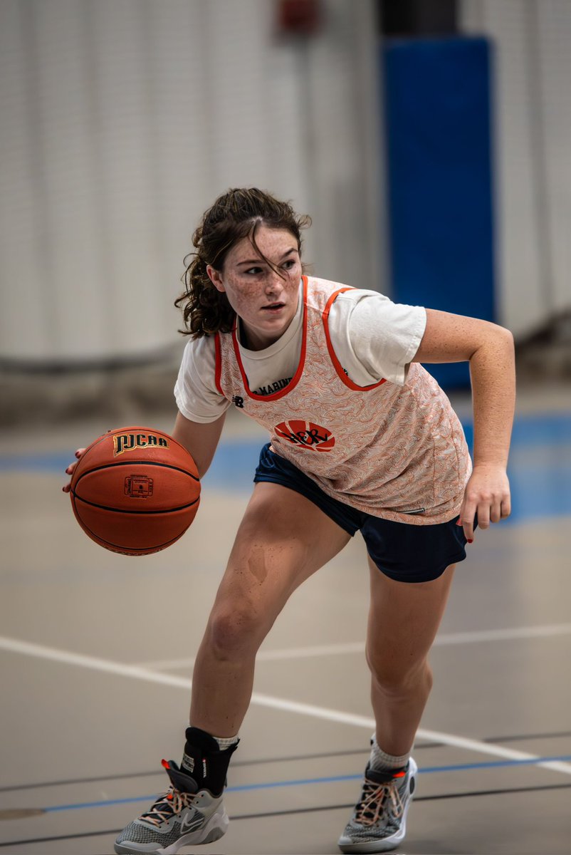 Her Hoops Network tweet media