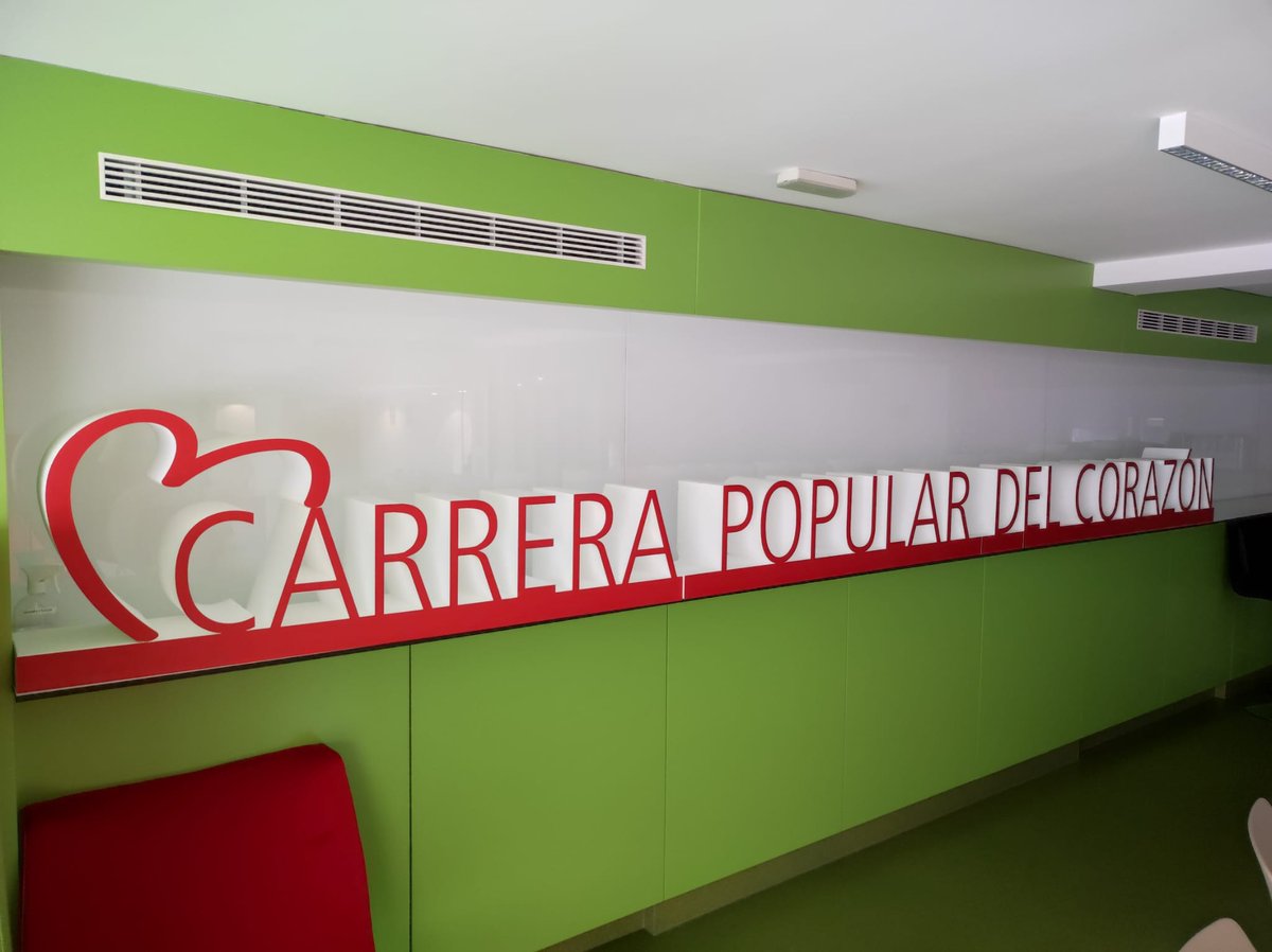 paloeslo's tweet photo. @cristinalopezh @cuidarcorazon .El corredor tiene una fe que madruga y una voluntad que no duerme.@RonceroSandra @iriadelrio @Lindaonti @Izaskun_alonso @lperezbenito14 #30sep#Gran Equipo#beneficios:euforia,felicidad total,aumento de autoestima....@jvmaese @ferfem @AnaPalicio https://t.co/nCDZUgtGi8