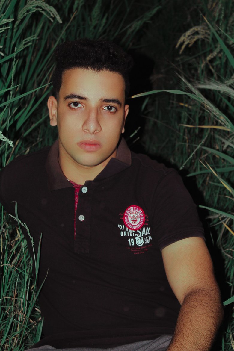 يفيد بايه النور لما يكون سراب🥀🖤