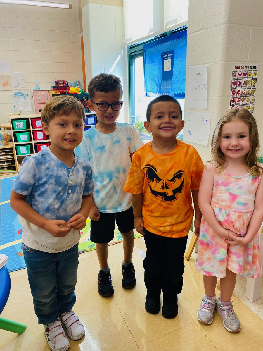 lauren toffel tweet media