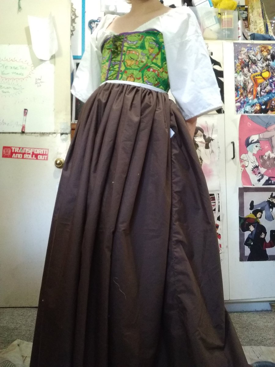 Another piece of my 1770's Mercy is complete 
Now to make another petticoat 

#cosplaywip #mercycosplay #historicalcostume