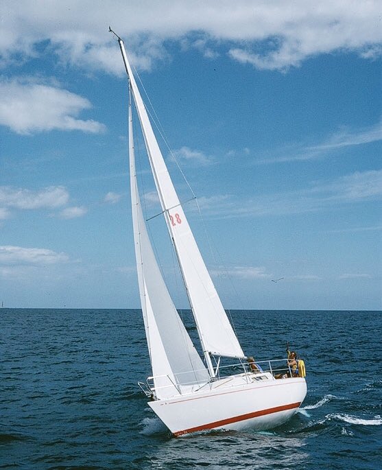 Ett guldkorn ur <a href="/Sjohistoriska/">Sjöhistoriska</a>’s stora fotoarkiv⛵️

Albin Cumulus tillverkades av Albin Marins fabrik i Visby i ca 550 exemplar mellan åren 1978-1985. Konstruktör var Peter Norlin

#Sjöhistoriska