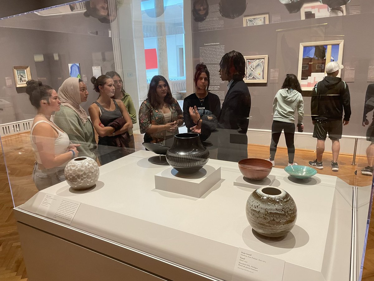 SandburgArt's tweet image. Amazing day at the Art Institute! So many pots, sculptures, paintings, architecture, inspiration, goal setting, motivation….
Let’s get back to the studio quick!
#highschoolart @artinstitutechi @SandburgHS