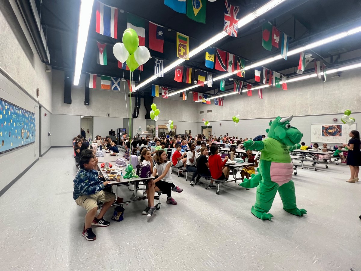 When you work lunches at the best elementary school ever!  Ask me about how you can be a noon aide too! #SchroederDragons