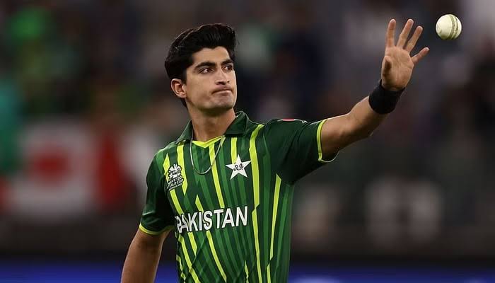 Ahmar097's tweet photo. Naseem shah ruled out of world cup 2023😪😪
#NaseemShah #Squard
#Hafeez #Amir #Pakistan
#ShaheenShahAfridi https://t.co/BUOanHhVxl