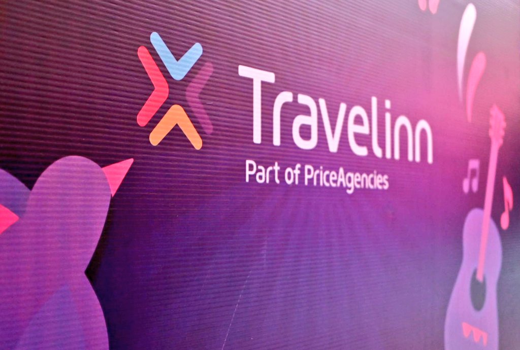 NexosTuristicos's tweet photo. #ViveMéxico🇲🇽 | Gran noche de capacitación y actualización de productos con proveedores de #Travelinn, en dónde oficialmente se presentó ante los profesionales del turismo la nueva cara de la marca en #México al migrar a #PriceAgencies, que concentra todos los productos de actualización, reservación y tecnología en la nueva era de los agente de viajes, cómo lo informó Juan Socas.

@PriceAgencies es la unidad de negocios de @PriceTravel especializada en la atención exclusiva a agencias de viajes "en el que ofrecemos a los agentes una plataforma integral de ventas, con una extensa gama de productos, tecnología y servicio especializado con ventajas como: novedosa plataforma de ventas, diversidad de productos, tecnología de punta y propia, variadas formas de pago, amplia cobertura de servicio online y offline, y las atractivas comisiones que ofrece en beneficio a la industria de #AgenciasDeaViajes mexicanas", destacó @JuanSocas1 en entrevista exclusiva a #NexosTuristicos