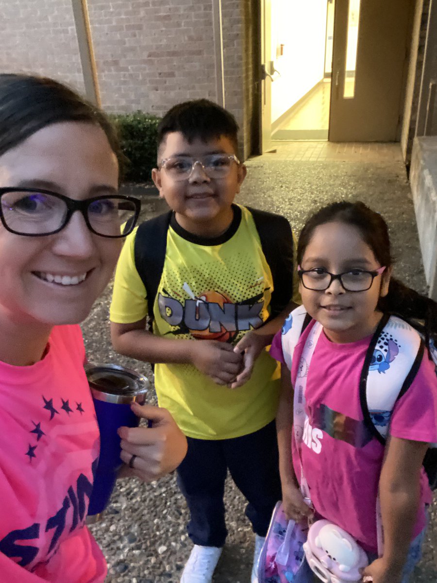 Mrs.Linscomb FBE AP (@artlinscomb) on Twitter photo We are shining bright at Farmers Branch today! <a href="/FBEMustangs/">Farmers Branch Elementary School</a> <a href="/CFBISD/">Carrollton-Farmers Branch ISD</a> <a href="/rlangston731/">Rachel Langston</a> #everyminutecounts We are shining bright at Farmers Branch today! <a href="/FBEMustangs/">Farmers Branch Elementary School</a> <a href="/CFBISD/">Carrollton-Farmers Branch ISD</a> <a href="/rlangston731/">Rachel Langston</a> #everyminutecounts