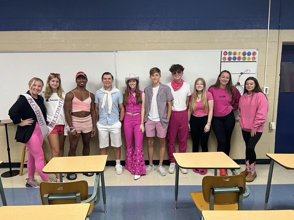pphsstuco's tweet photo. Barbie VS. Ken 
              🩷
PPHS crushed it today! https://t.co/bHKREFMXbl