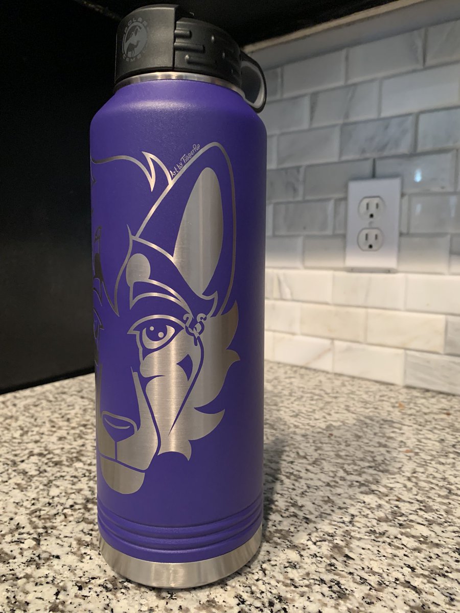 TTVZathiumm (@zathiumm) on Twitter photo Oh my GOSH look at what I got! A custom water bottle I ordered at FWA that’s gonna replace my old Yeti forever! I cannot put into words how happy I am with this, 10/10! Big thanks to the two below!
Artwork done by <a href="/TiggerPup91/">Tigger Furry Fiesta {GoH} 🦁</a>
Laser engraving by <a href="/WolfDogKarma/">WolfDog Karma</a> Oh my GOSH look at what I got! A custom water bottle I ordered at FWA that’s gonna replace my old Yeti forever! I cannot put into words how happy I am with this, 10/10! Big thanks to the two below!
Artwork done by <a href="/TiggerPup91/">Tigger Furry Fiesta {GoH} 🦁</a>
Laser engraving by <a href="/WolfDogKarma/">WolfDog Karma</a>