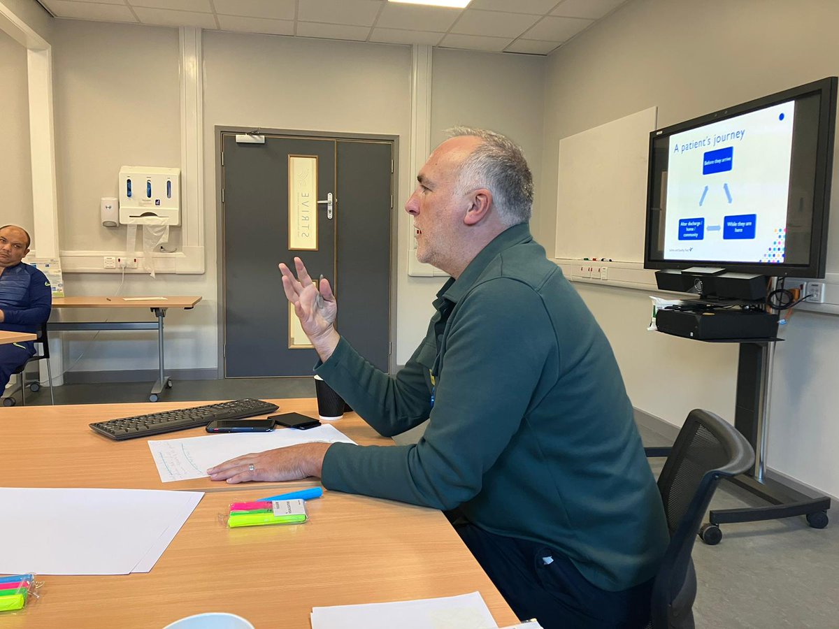 JemmaZata's tweet photo. The first of our workshops talking to patients, carers, and relatives about mental health before, during and after hospital 💙 @jen_Little1 https://t.co/6BfG8qY8Vl