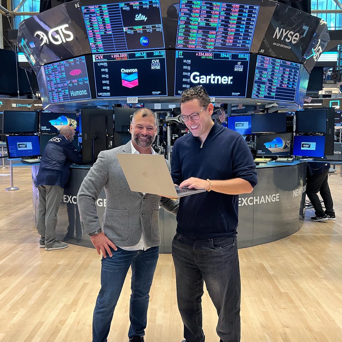 timothysykes's tweet photo. I LOVE this market environment for trading as $LIFW $EBET & $AVGR have all been great this week…and it’s been so cool to trade directly at the #nyse as I can’t wait to show you the special @StocksToTrade project we’ve been working in here…who can guess what it is?! This trip was especially fun since I brought @tbohen with me and can you believe it was his first time here on the NYSE floor?!