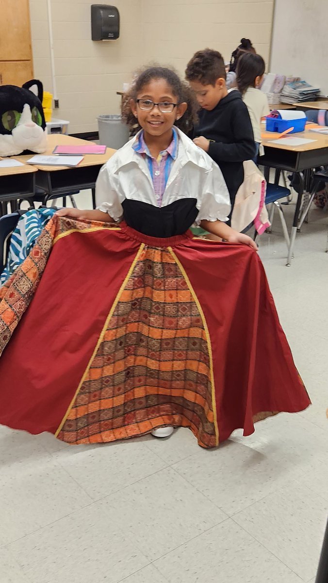 3rd grade ASAP students prepare for a theatre read with this dress rehearsal <a href="/HeardMixon/">Heard-Mixon</a>