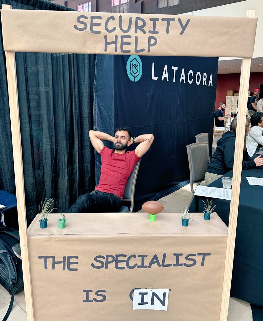 chimeracoder's tweet image. At Strangeloop? Come say hi!

#strangeloop #strangeloop2023