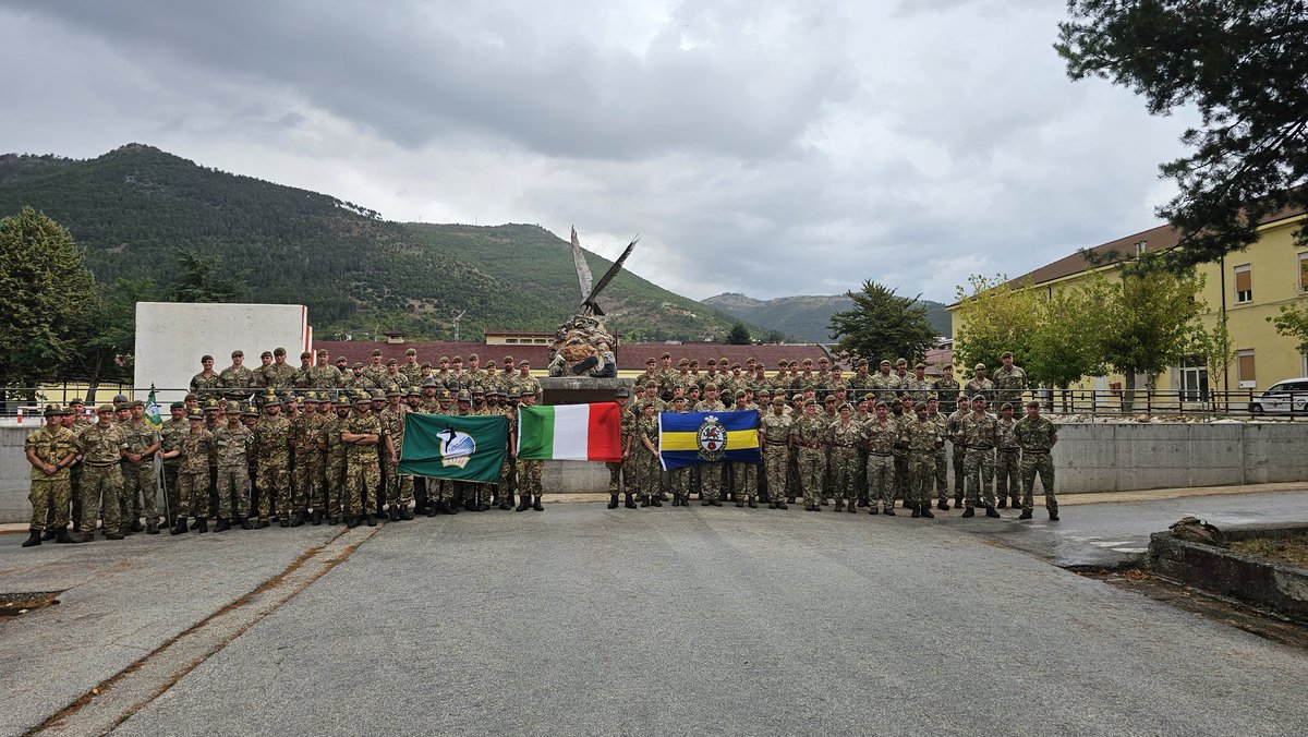 Day 12 of our ADE 

Today we took part in a sports competition with the 9th Alpini that consisted of rock climbing, grenade throwing, tire flipping, running and tug of war.

4PWRR managed to win 4-1 against the Italian's.

We ended with an award ceremony and recieved gifts.