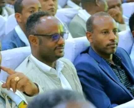 ታዬ ተስፋዬ እና ሚፍታ ሸምሱ ለሀገራችን እምርታ ለውጦች ማምጣት የሚችሉ የበለፀገ አዕምሮ ያላቸው ታላቅ ሙህር ናቸው። 

በከፍተኛ የመንግስት ኃላፍትና ላይ ቢቀመጡ ፓርቲአችን ማምጣት የሚፈልገው ሀገራዊ ለውጥ ከፍተኛ ሚና ይኖራቸዋል
ይታሰብበት!!