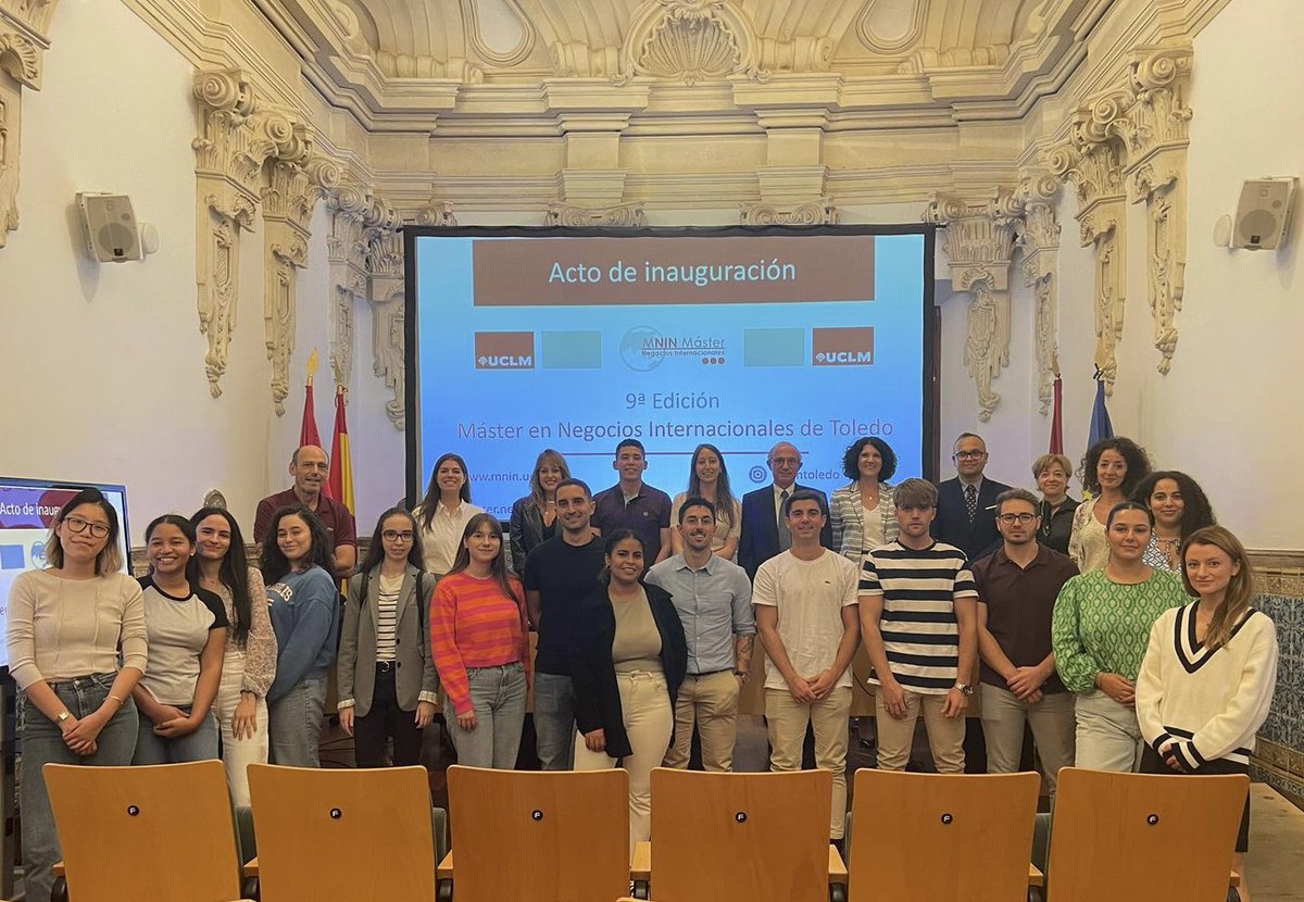 Ilusionadas, comenzamos IX edición Master en Negocios Internacionales <a href="/uclm_es/">Universidad de Castilla-La Mancha</a>. Gracias a Carolina, Isaac y Camino, egresados del <a href="/MNINToledo/">MNIN Toledo UCLM</a>, que nos han acompañado para contarnos su trayectoria profesional. Y a nuestros colaboradores <a href="/FundacionECR/">Fundación Eurocaja Rural</a> <a href="/Ipex_clm/">Ipex</a> y <a href="/ICEX_/">ICEX</a> en CLM.