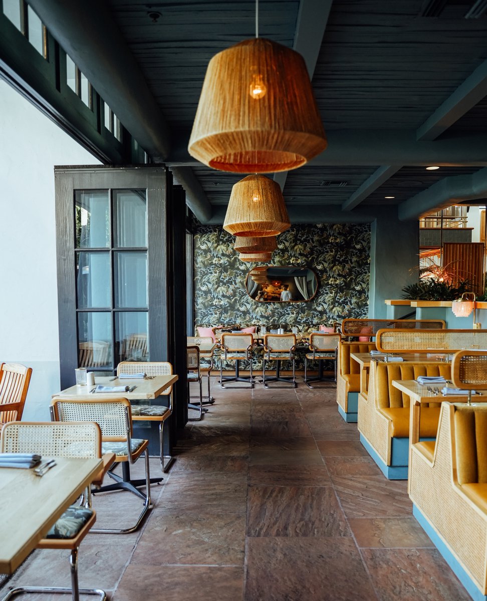 thescottresort's tweet photo. Indulge in the flavors of Havana at @thecanalclubaz | @finding.julesโ
โ
โ
โ
โ
โ
โ
#thecanalclubaz #thescottresort #resortdining #havanadining #boutiqueresort #scottsdalerestaurant #arizonadinging #oldtownscottsdale https://t.co/G0VuqMVfML